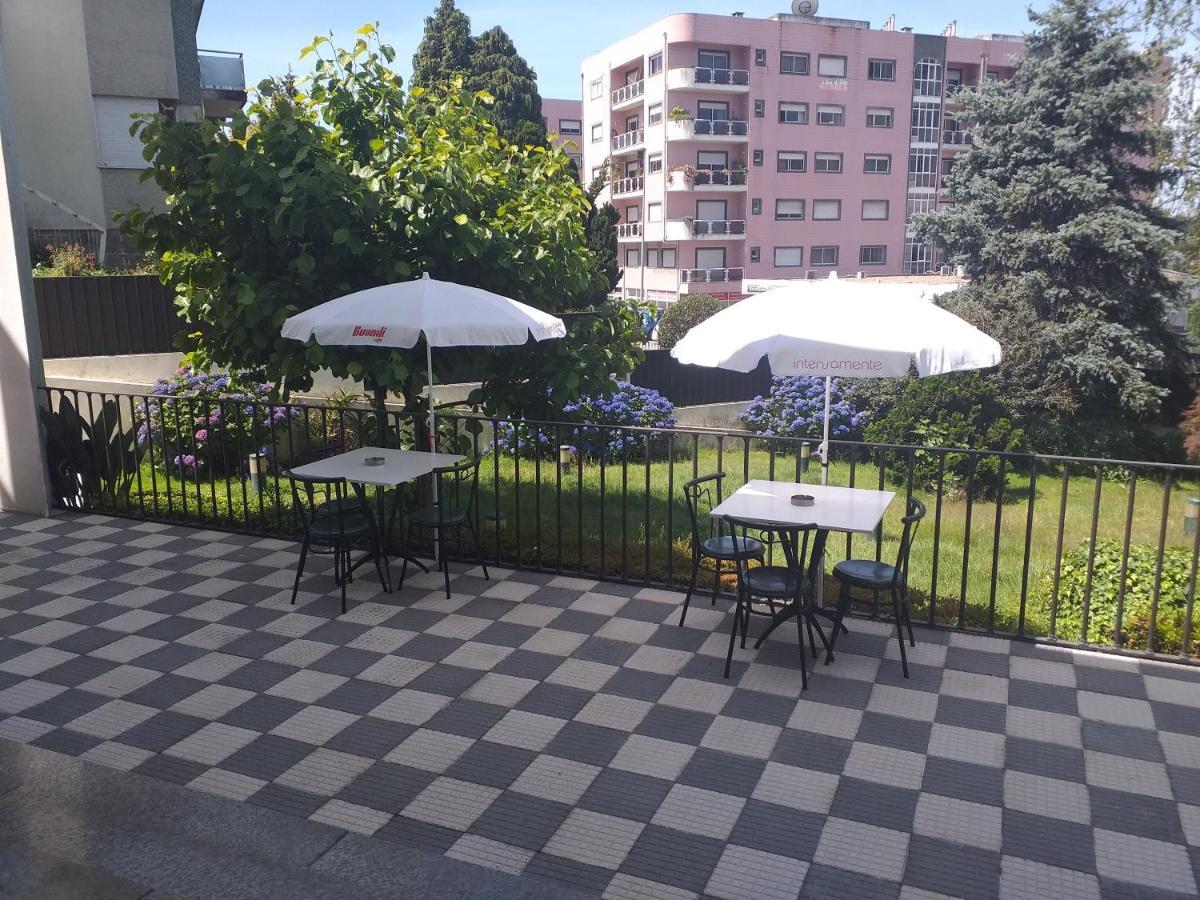 Enjoy Guest House Gmr Guimarães Exteriör bild